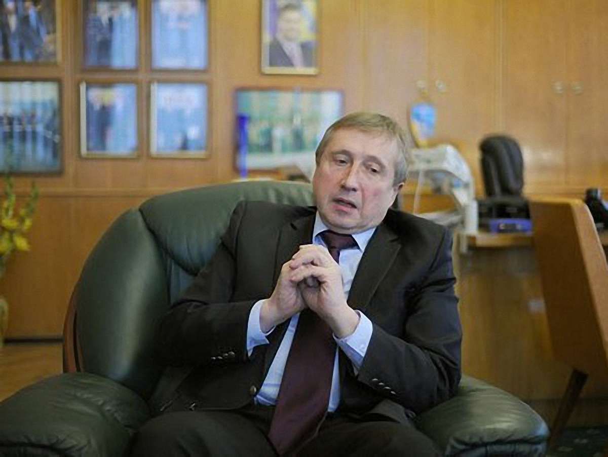 Законопроект Табачника доопрацює керівник Київської політехніки
