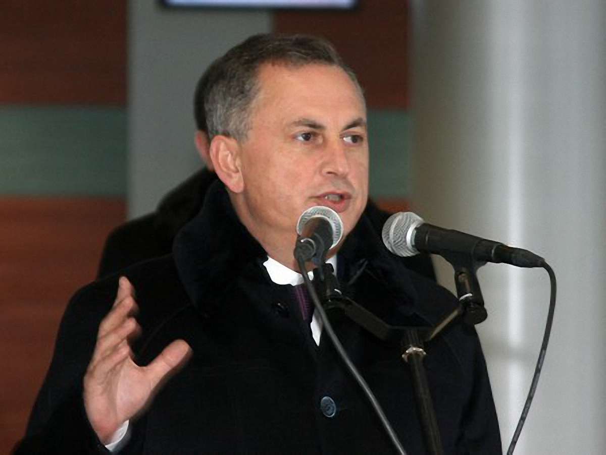 Колесніков у Львові подарував 1 млн грн