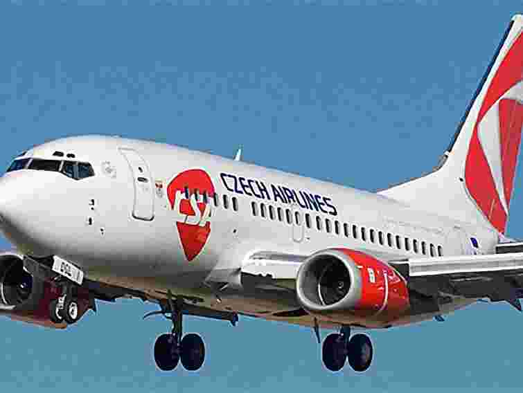 В аеропорту «Львів» не пояснюють, чому вчора не сів літак Прага-Львів