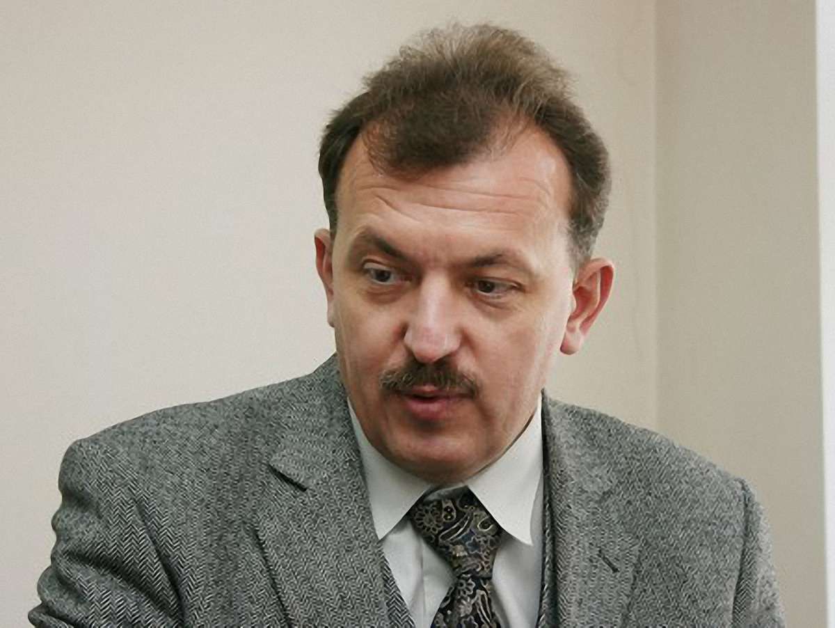 Жук вийшов з сесійної зали під тиском "свободівців"
