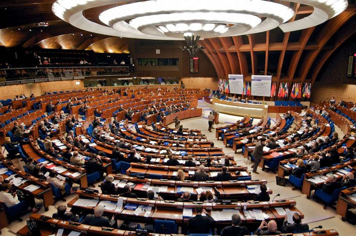 ПАРЄ офіційно заявила про можливість санкцій проти України