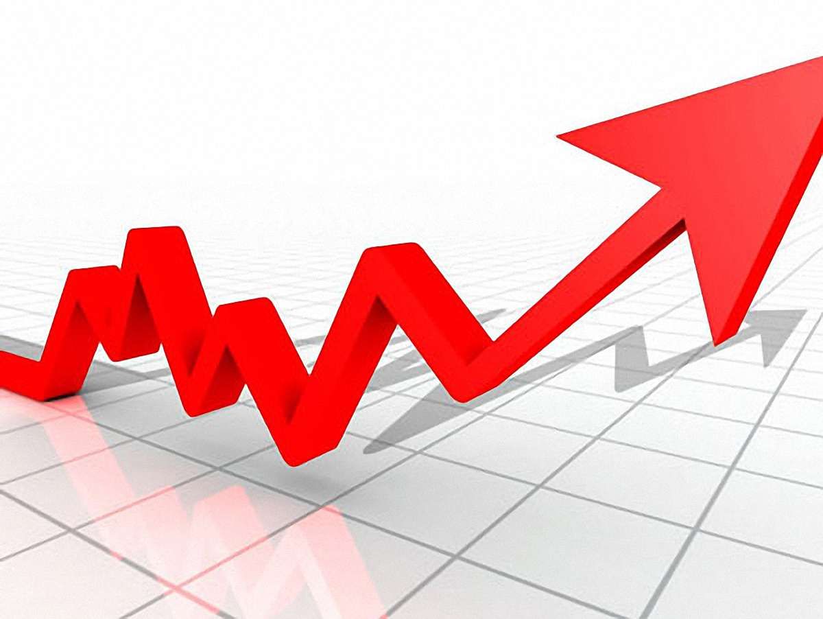 Азаров: Інфляція у січні становитиме приблизно 0,3%