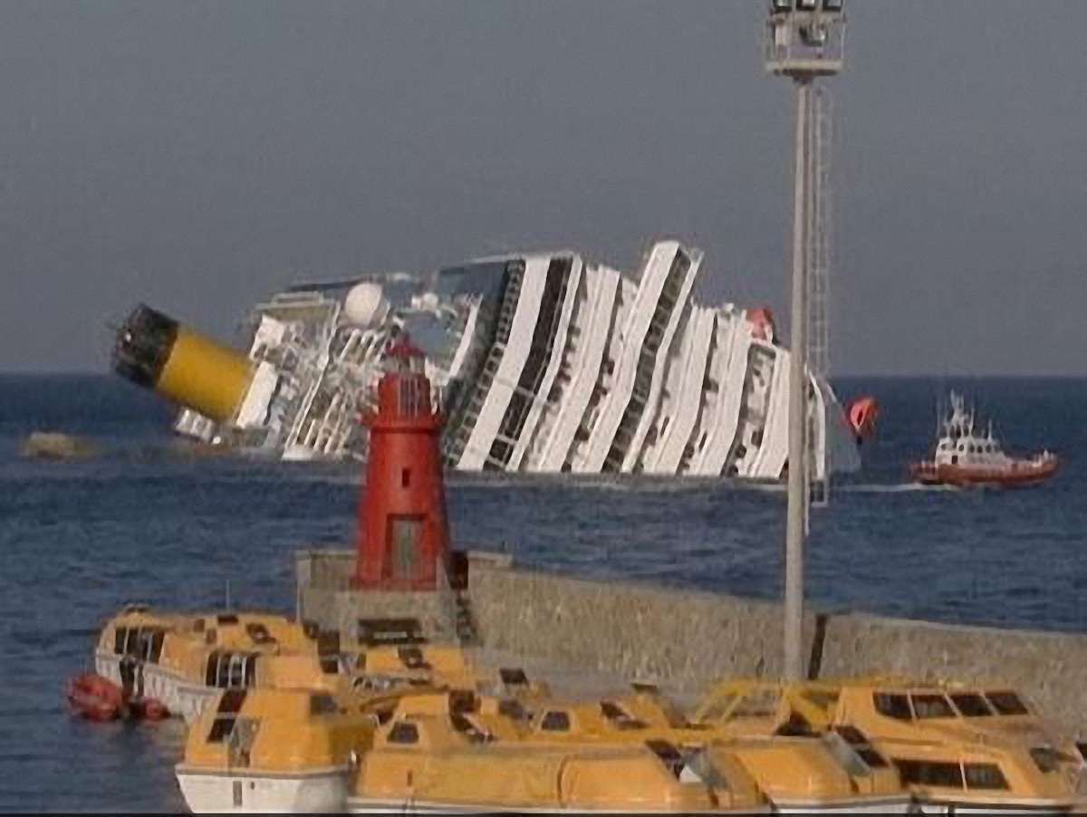 Шість пасажирів Costa Concordia вимагають компенсації в $460 млн