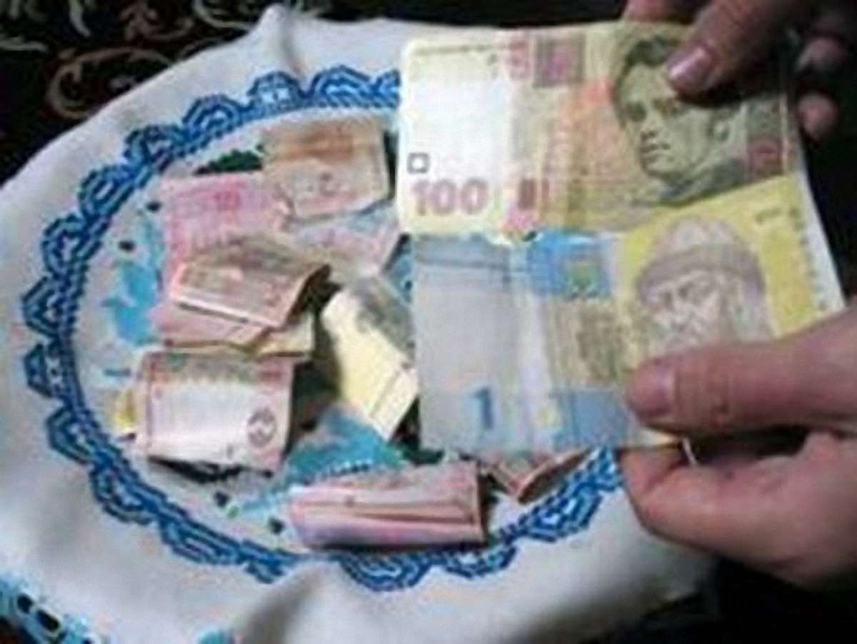 На Львівщині підлітки викрали з церкви скриньку з пожертвами