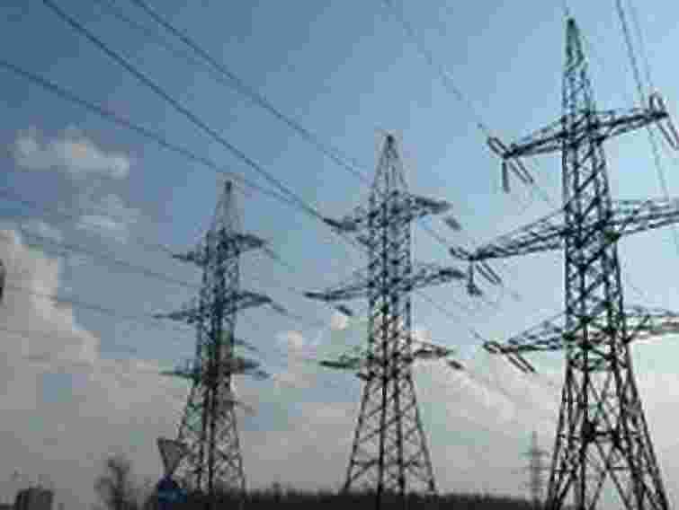 Через мороз Україна почала імпортувати з Росії ще й електрику