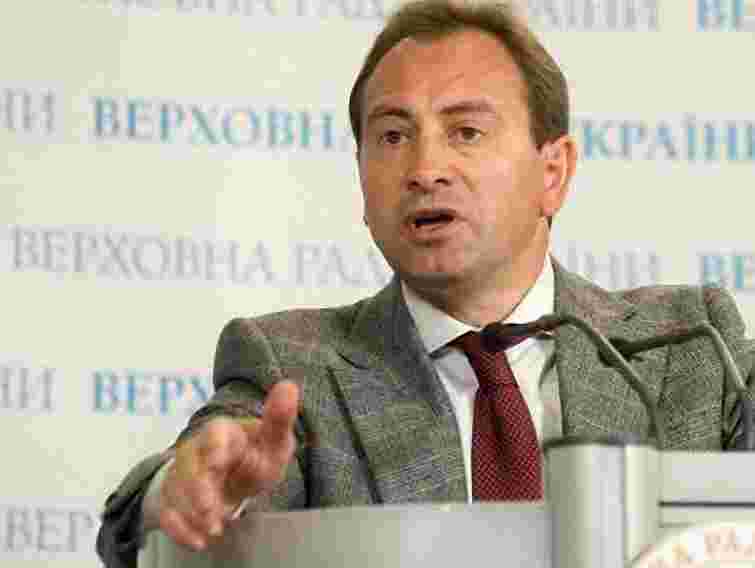  Слід закріпити право місцевої влади забороняти продаж алкоголю, – Томенко