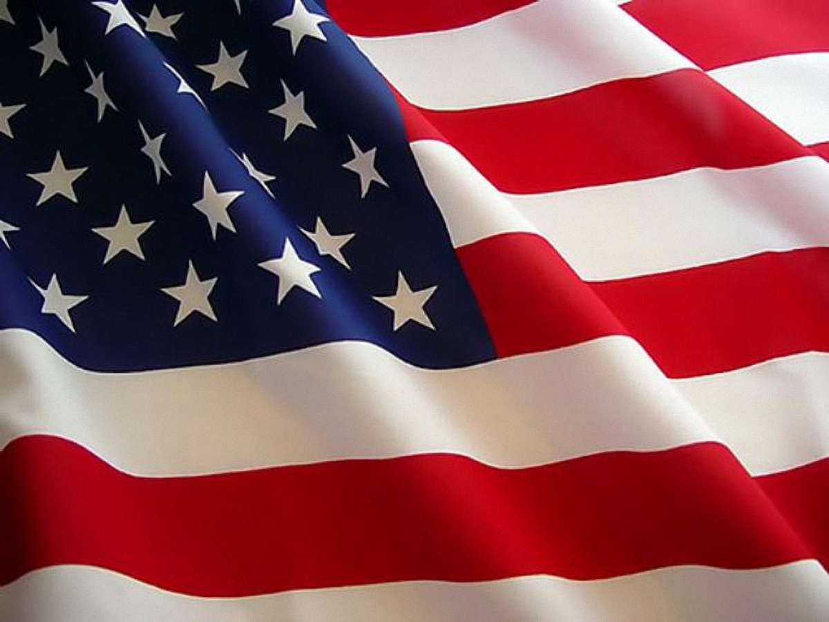 США закривають посольство в Сирії