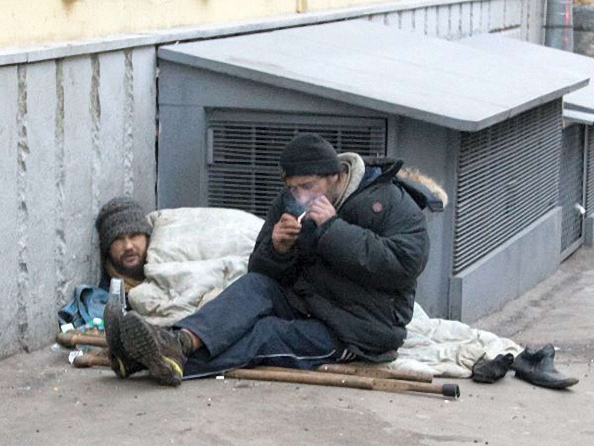 Українців закликали допомагати незахищеним теплою їжею і одягом