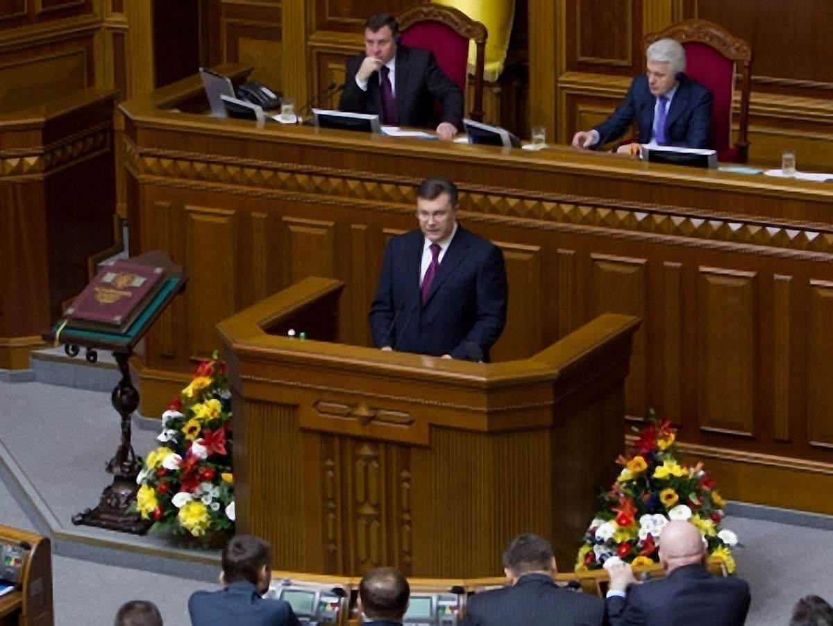 Уряд готує зміни до держбюджету на 2012 рік, – Янукович