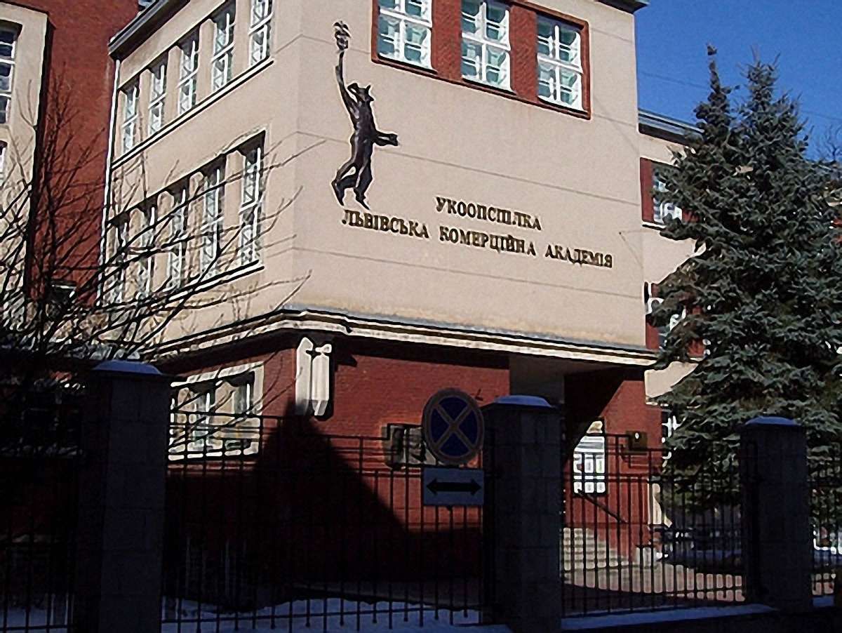 «Свободівець» Павлюк у ЛТЕІ не навчався, - офіційно