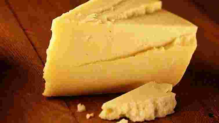 В Україні закрився завод, що експортував сир в Росію