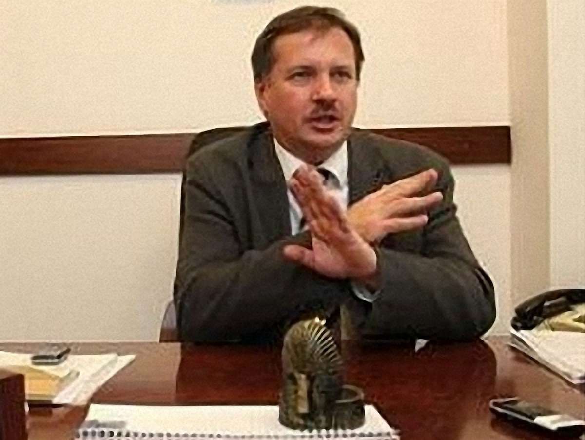 Чорновіл вийшов із скандальної депутатської групи