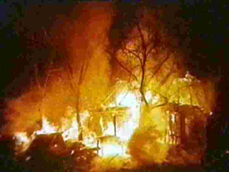 На Львівщині горів житловий будинок