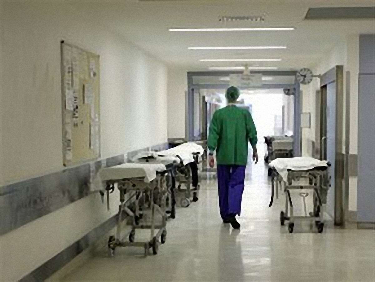 Стан хлопчика з Львівщини після двох операцій стабільно важкий