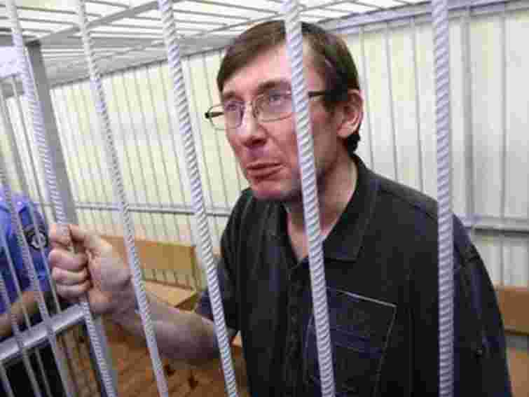 Вина Луценка та його водія доведена, - обвинувачі