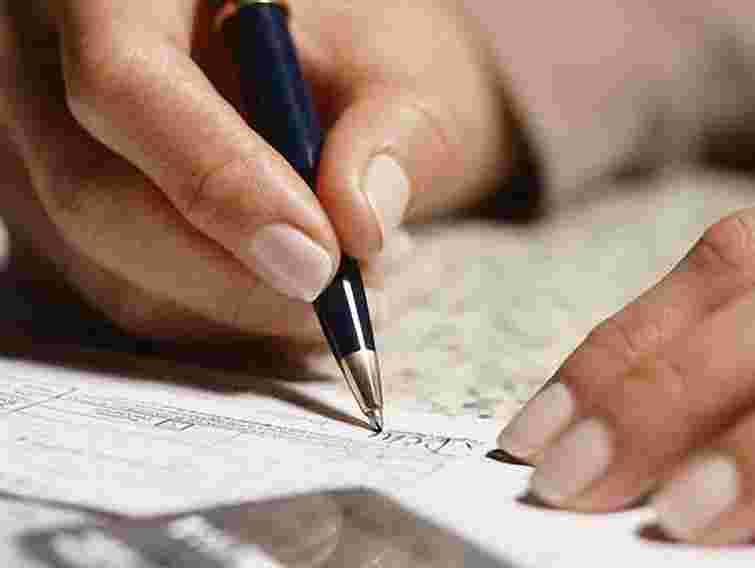 Торік 69 тис. вірян в Україні просили скасувати ідентифікаційні коди