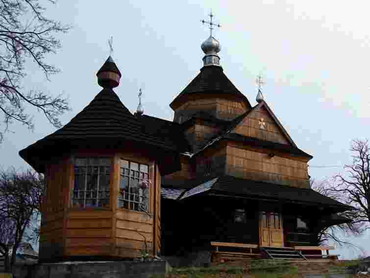 Карпачова: 30% релігійних організацій не забезпечені спорудами