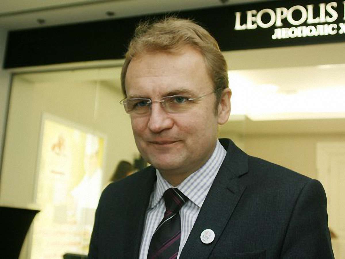 Директори спеціалізованих шкіл мають знати іноземну, – Садовий