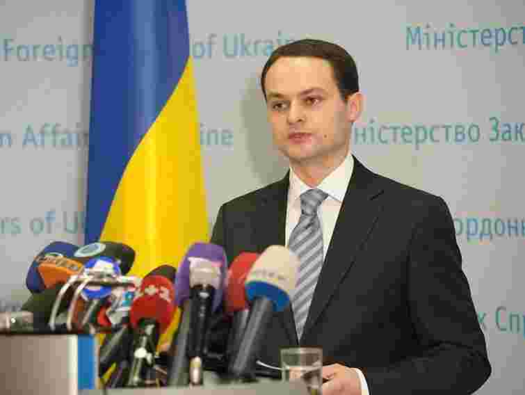 Затриману під «Газпропом» FEMENістку оштрафували та відпустили