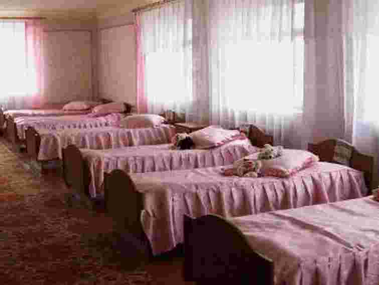 Проти вихователя інтернату порушили справу: вдарив дитину праскою