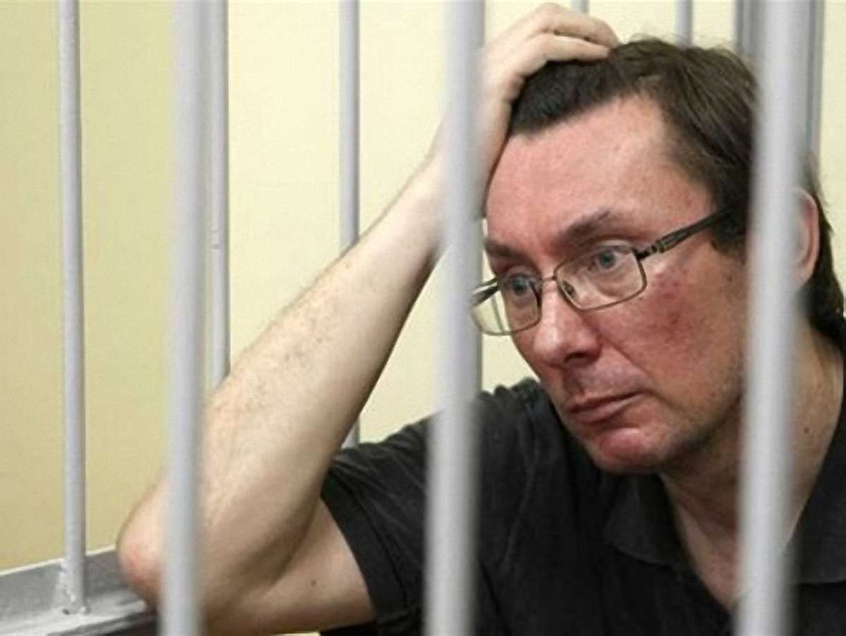 Адвокат Луценка сказав, коли буде вирок суду