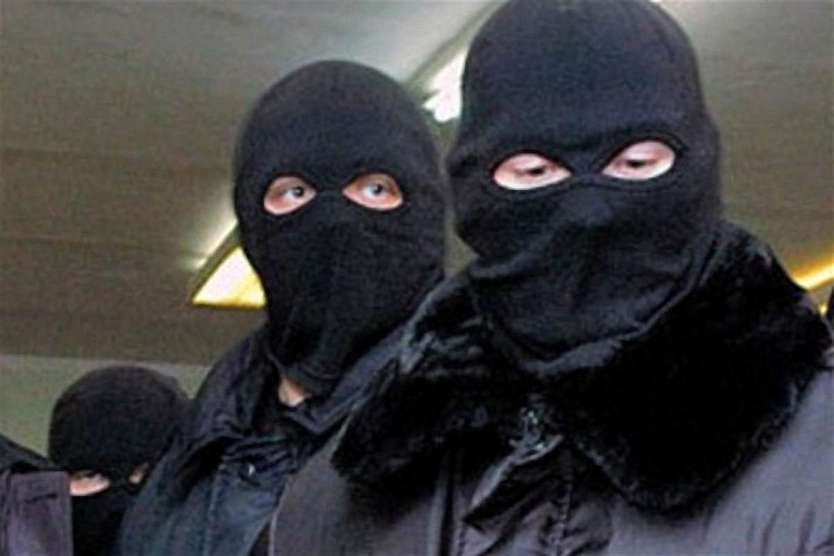 Охоронна фірма «Тайфун» захопила магазин у Львові