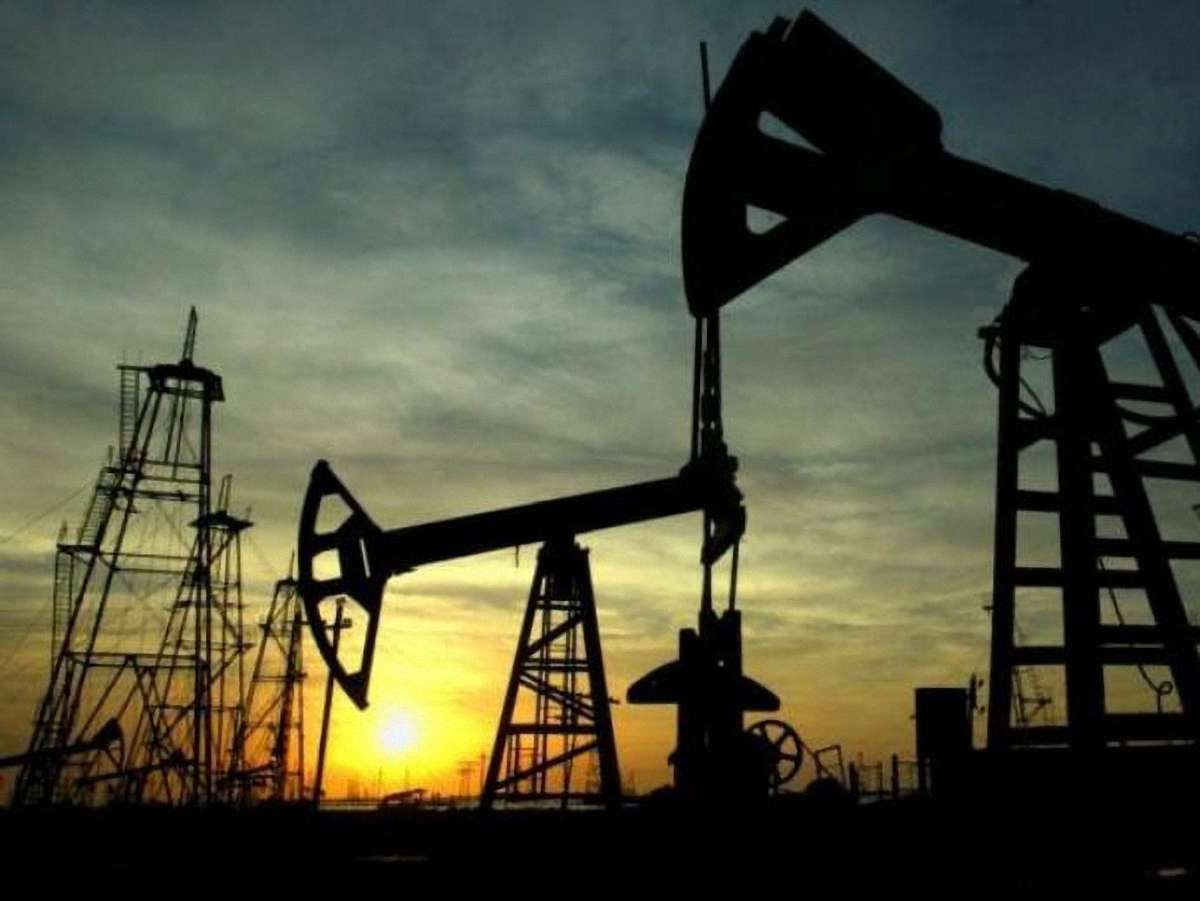Іран припинив поставки нафти у Францію та Британію