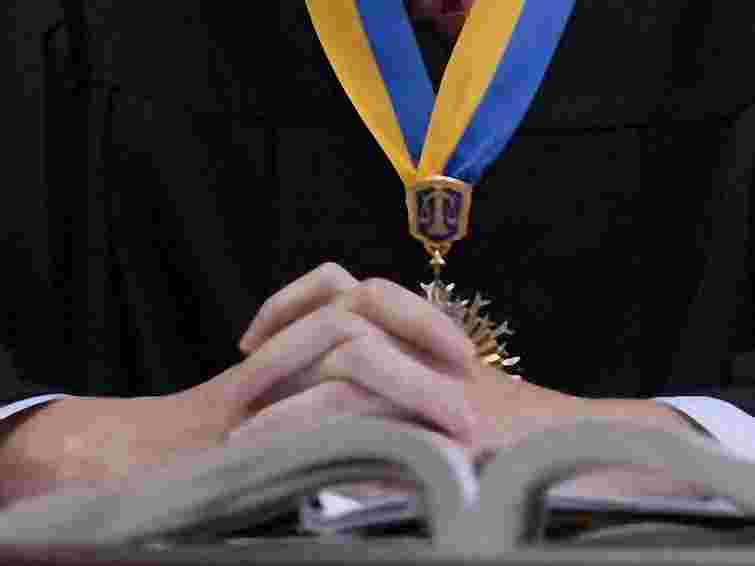 Суд допитав потерпілого у справі Пукача