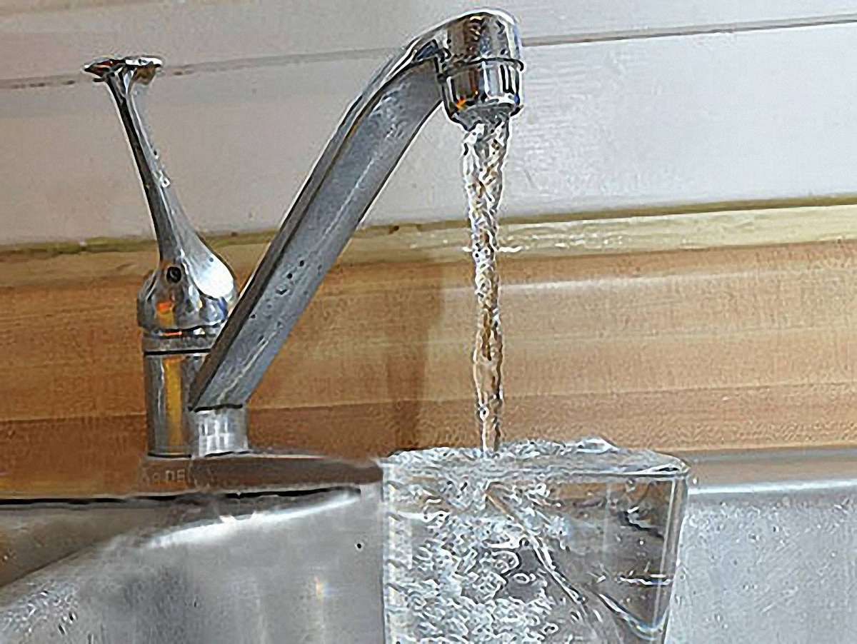 Львів’ян просить розраховуватись за спожиту воду