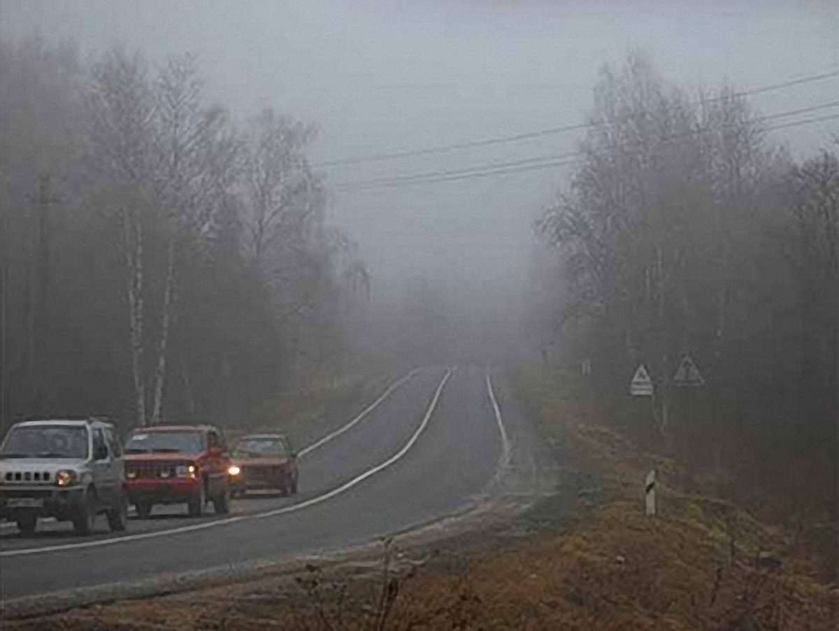На Україну насуваються дощі й тумани