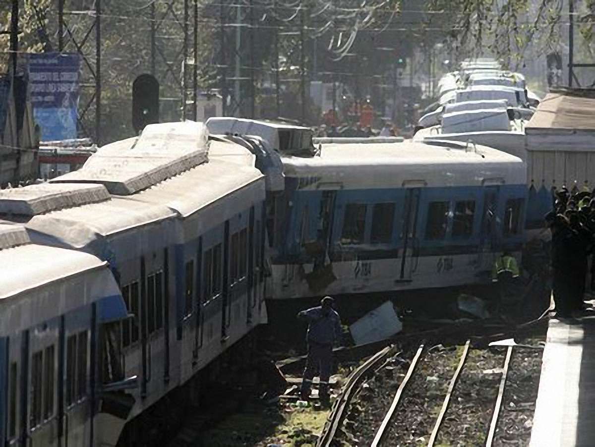 49 осіб загинуло внаслідок залізничної аварії в Аргентині 