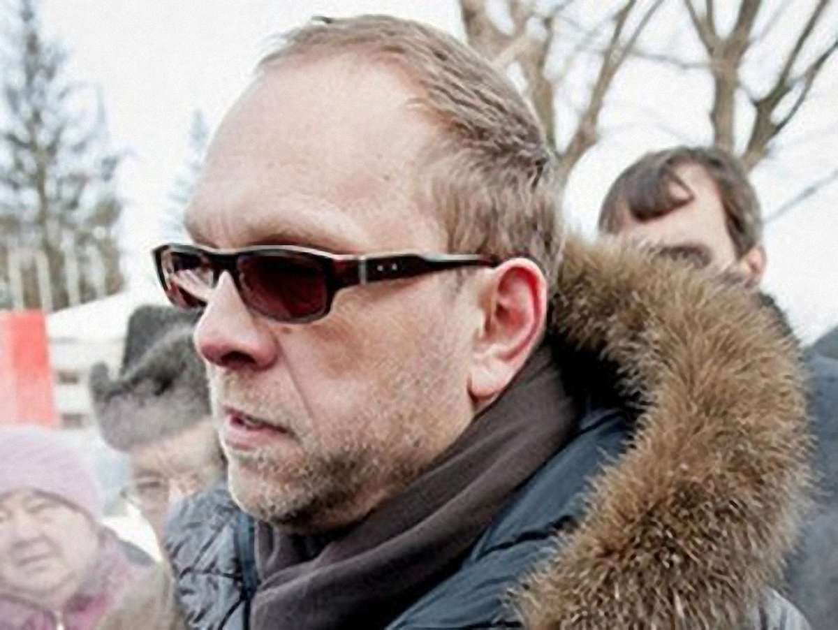 Власенко: Тимошенко готова здати кров незалежним лікарям