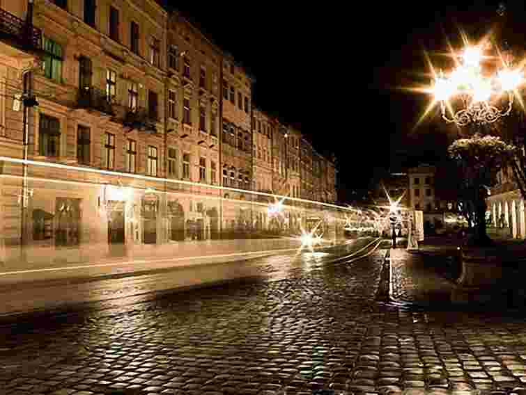 У центрі Львова відновлено електропостачання