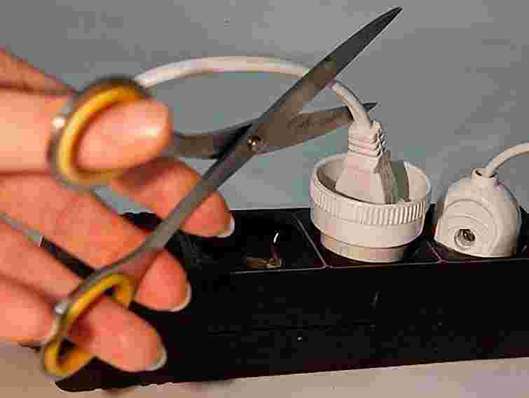 У Львові підприємство залишилось без світла через борг