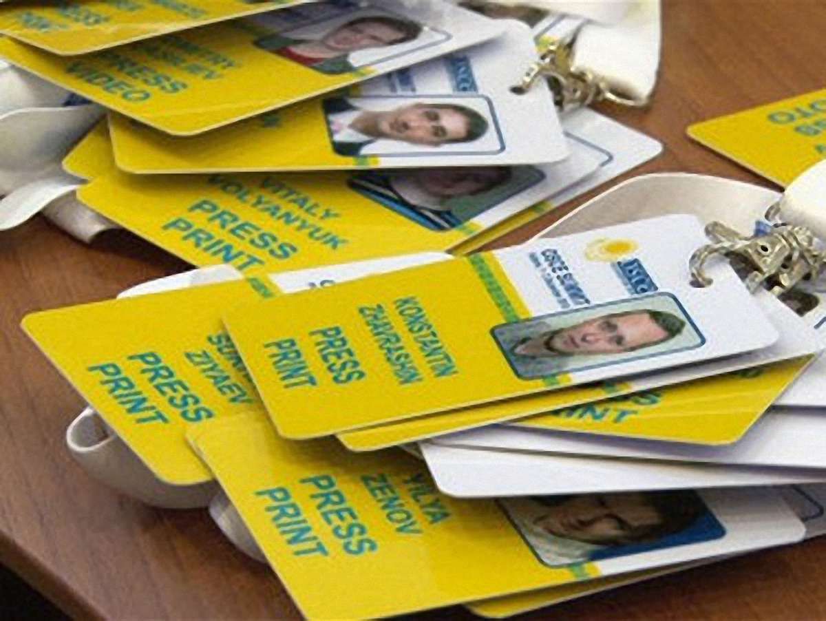 Іноземні журналісти заявляють про ускладнення роботи в Україні