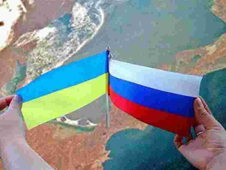 Понад 40% українців вважають стосунки з Росією напруженими