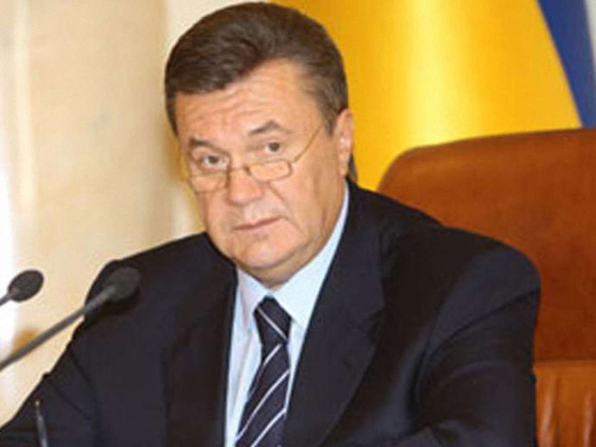 Янукович звільнив голову РДА, що збив на смерть двох людей