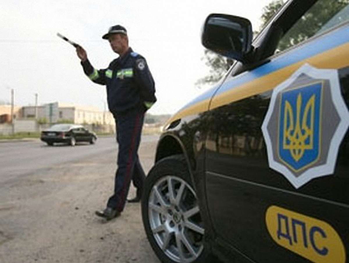 У Львові водій керував «Мерседесом» «під кайфом»