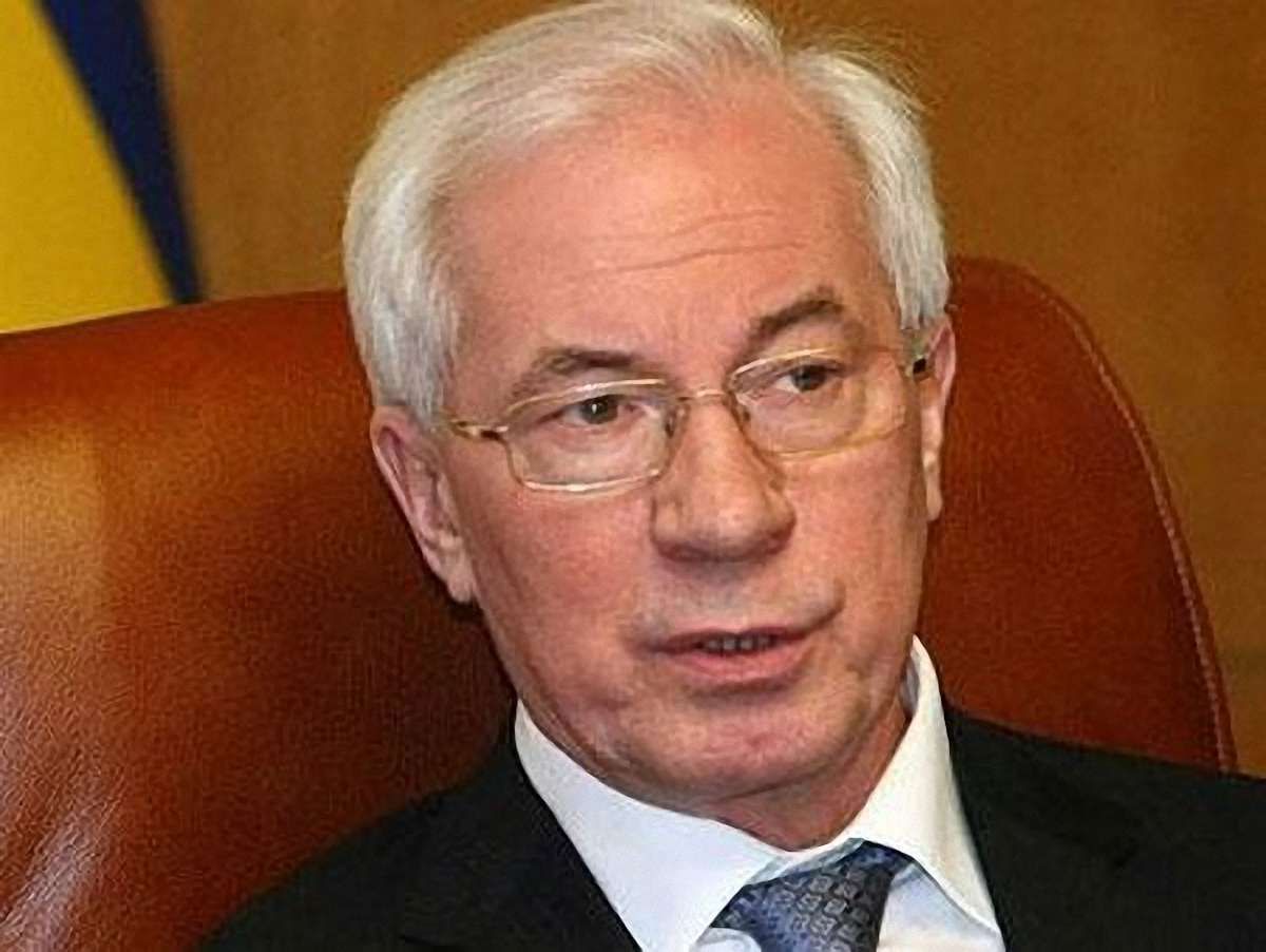 Азаров: Навіть натяку на дефолт в Україні немає