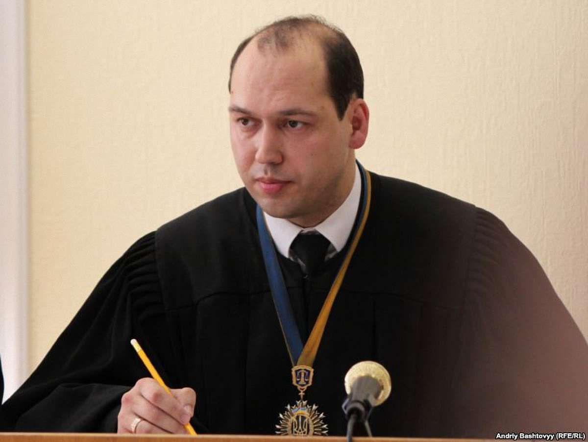 Судді Луценка загрожує 5 років в’язниці
