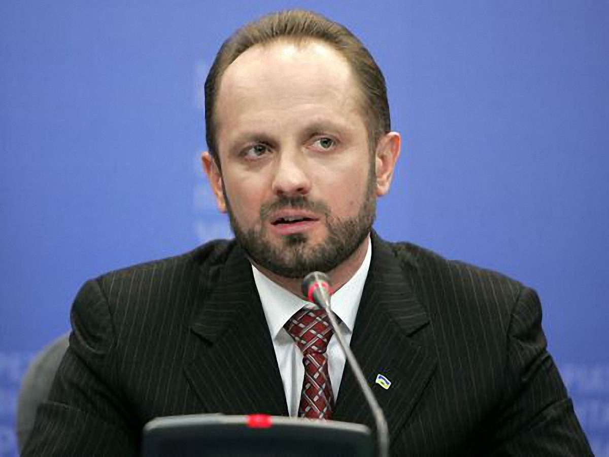 Говорити про формат об’єднання опозиції ще зарано, - Безсмертний