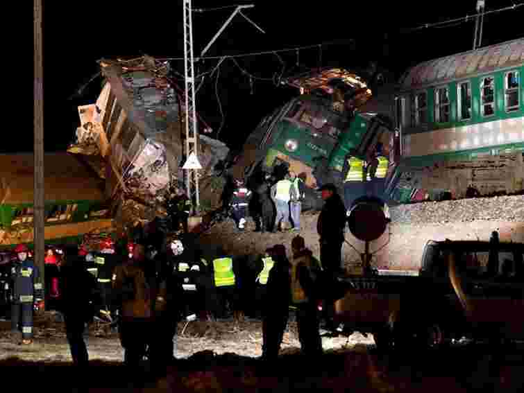 Янукович наказав допомогти постраждалим у Польщі українцям