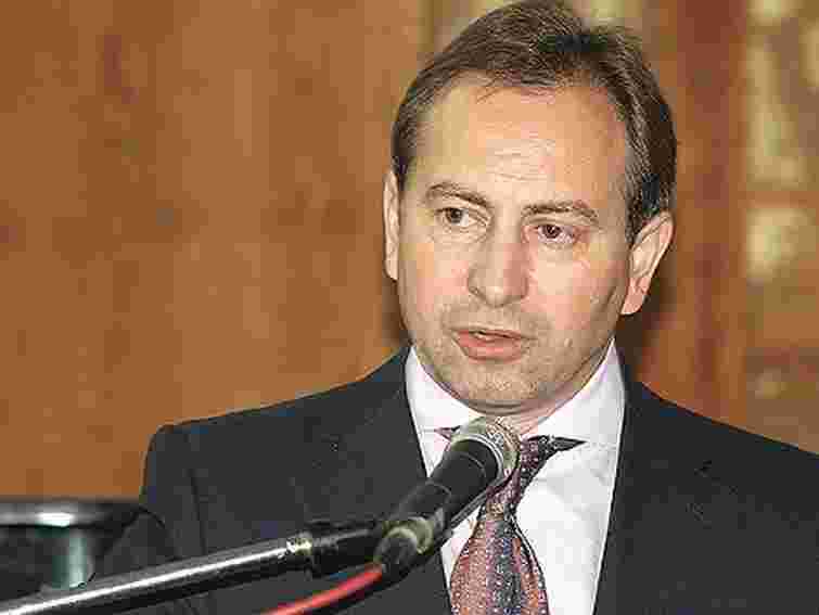 Томенко вимагає в Азарова навести лад із замками Львівщини