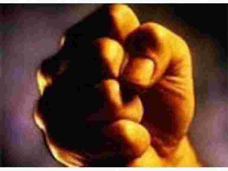 На Львівщині жінка побила сестру-пенсіонерку