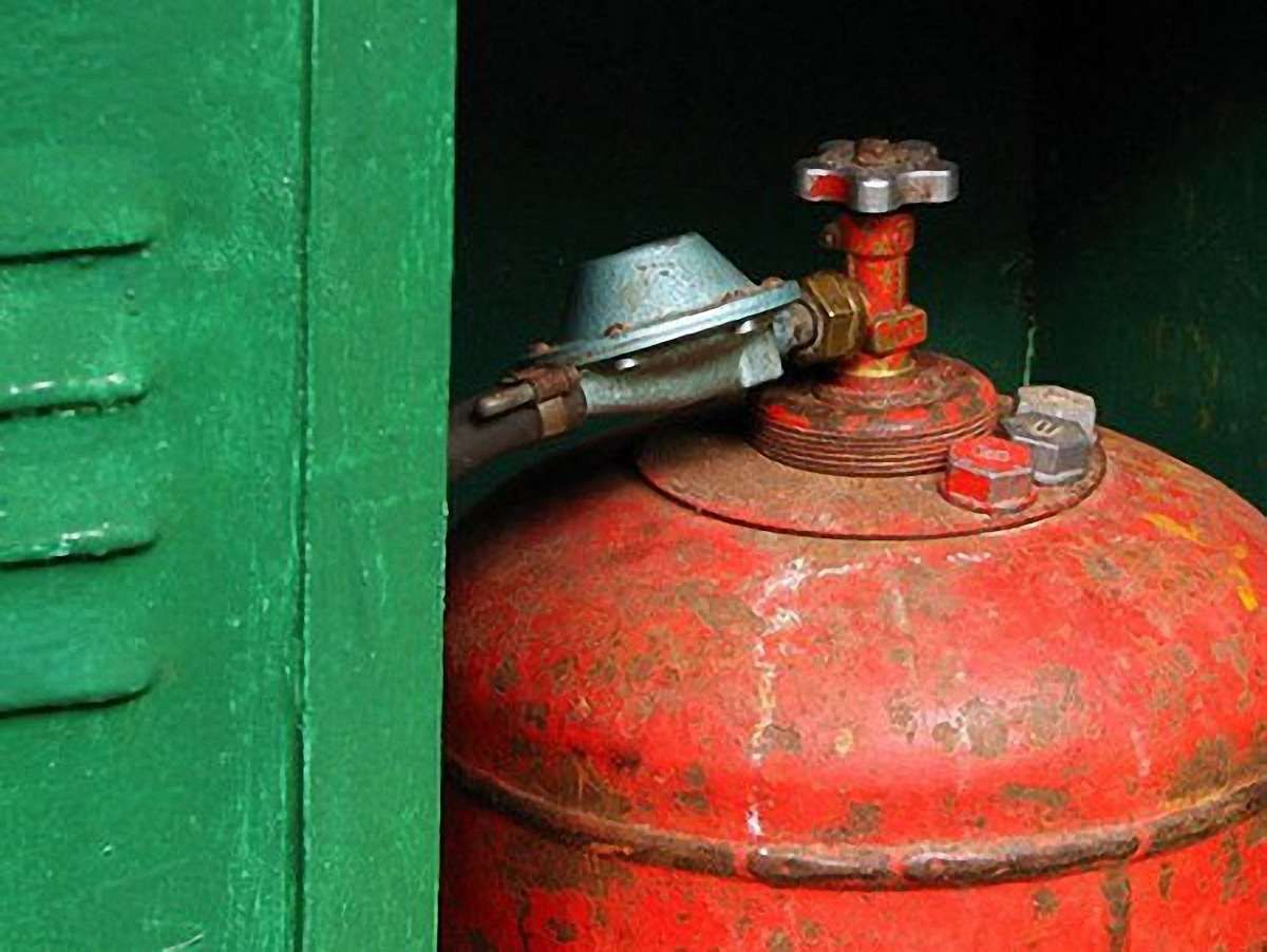 Вибух у помешканні в Бурштині: троє госпіталізованих