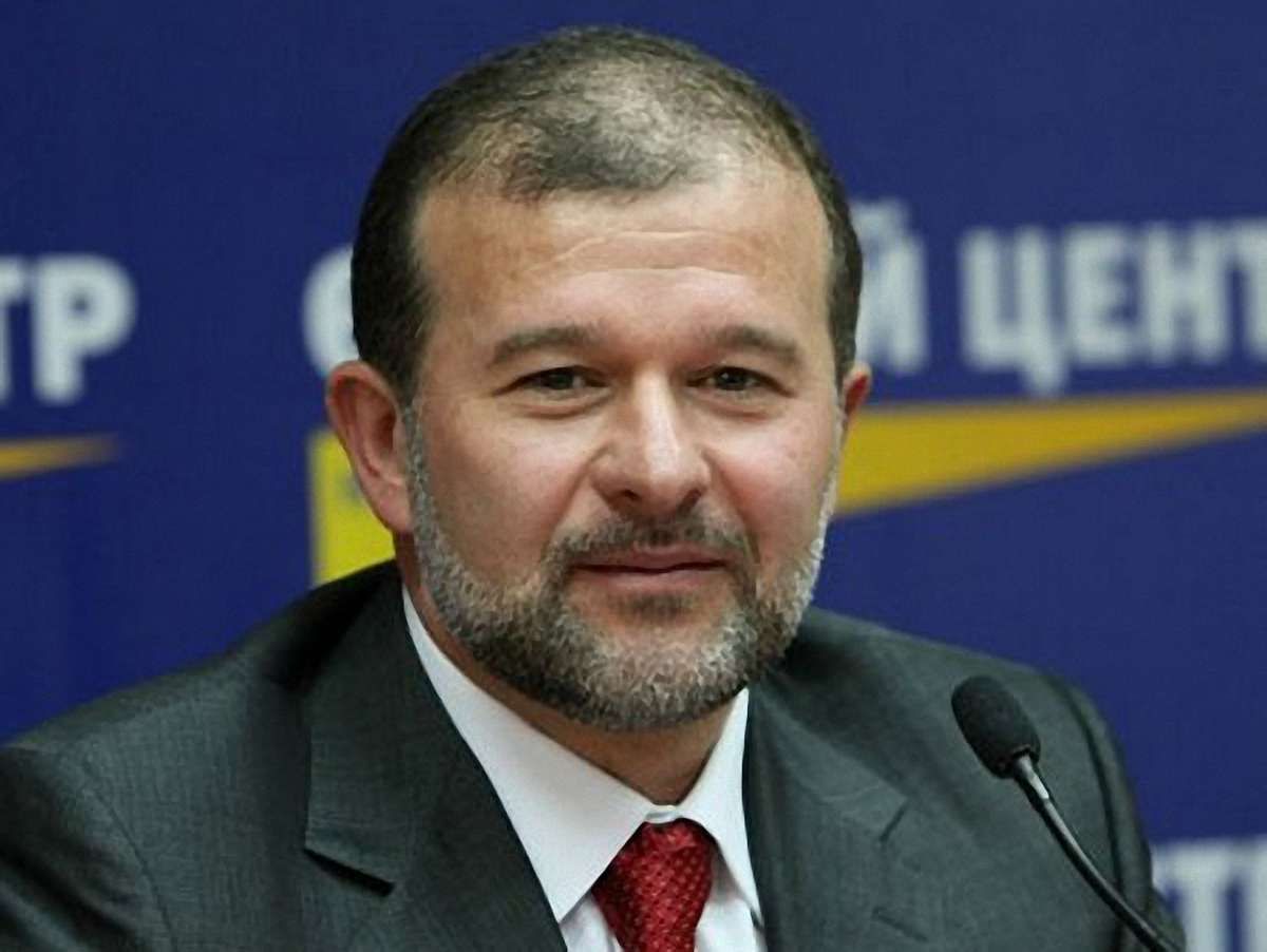 Балога не хоче розчинитись в екстазі у Партії регіонів, – політолог
