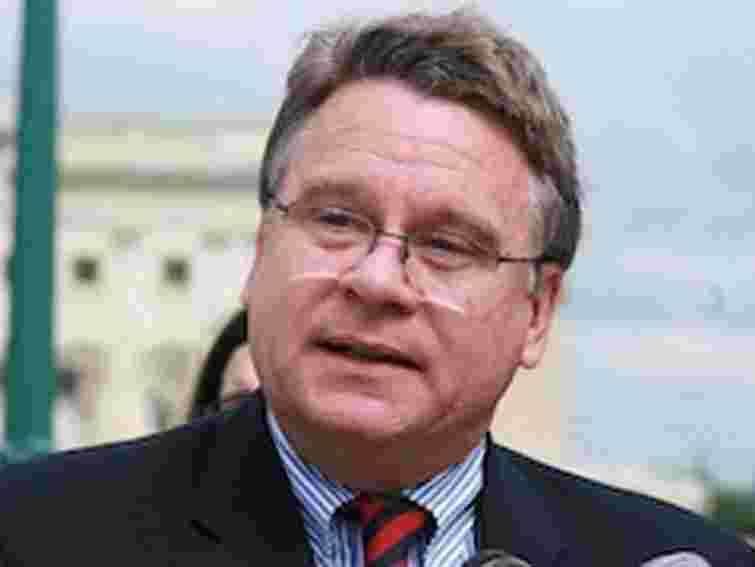 США: Янукович не ставиться серйозно до зобов’язань перед ОБСЄ