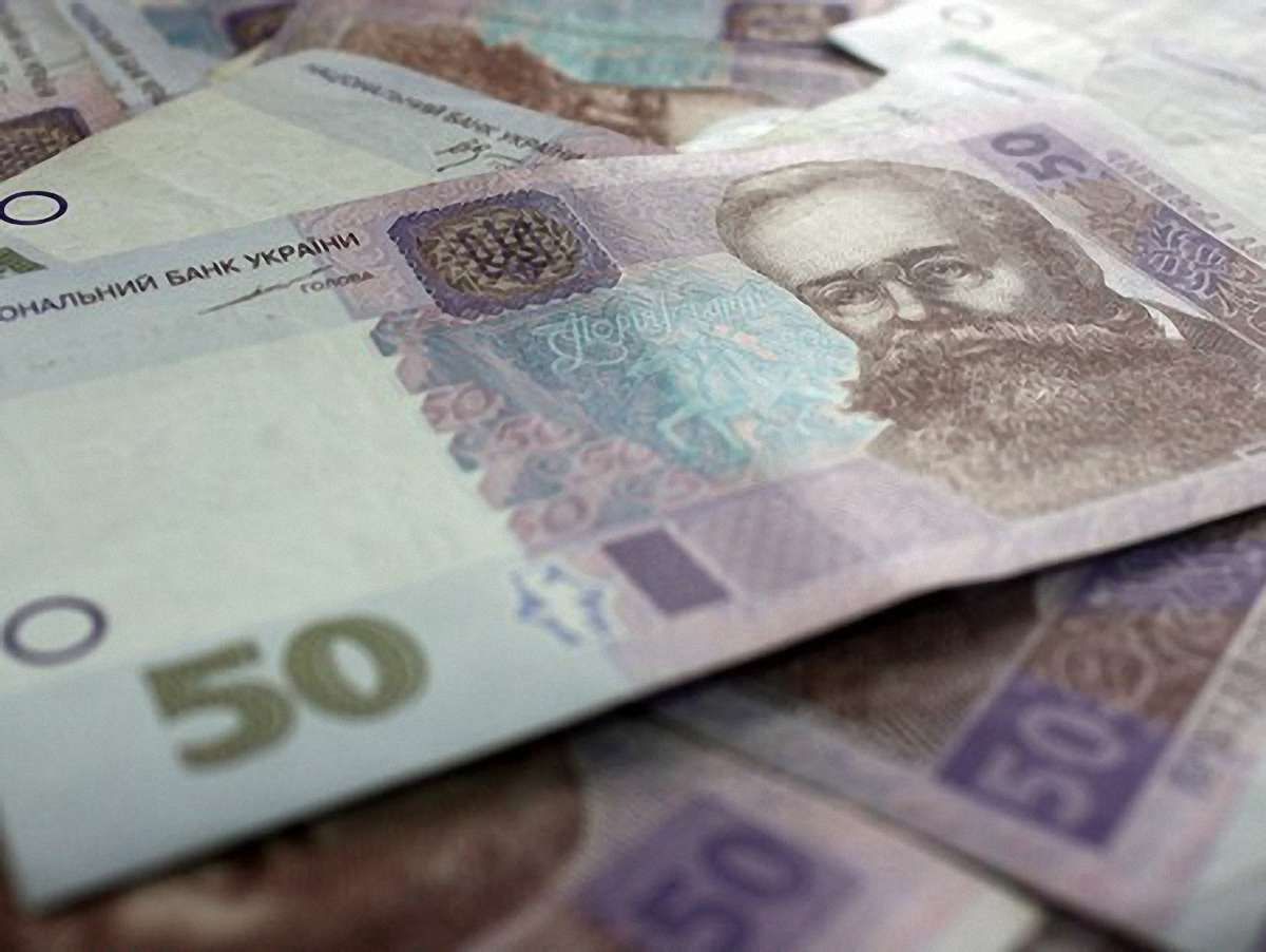 Зарплати українців зростають найповільніше в СНД