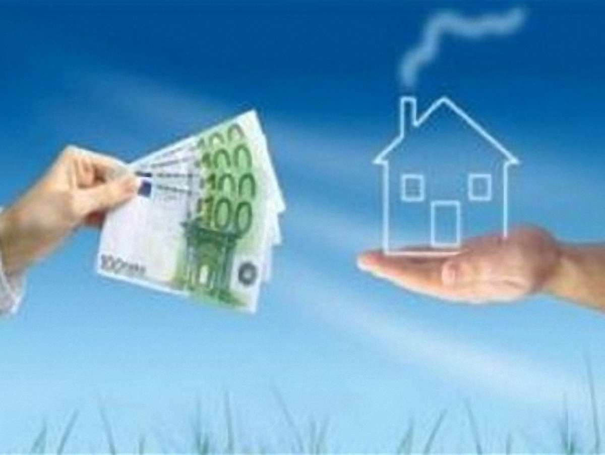 Янукович обіцяє з травня кредити на житло під 3% річних