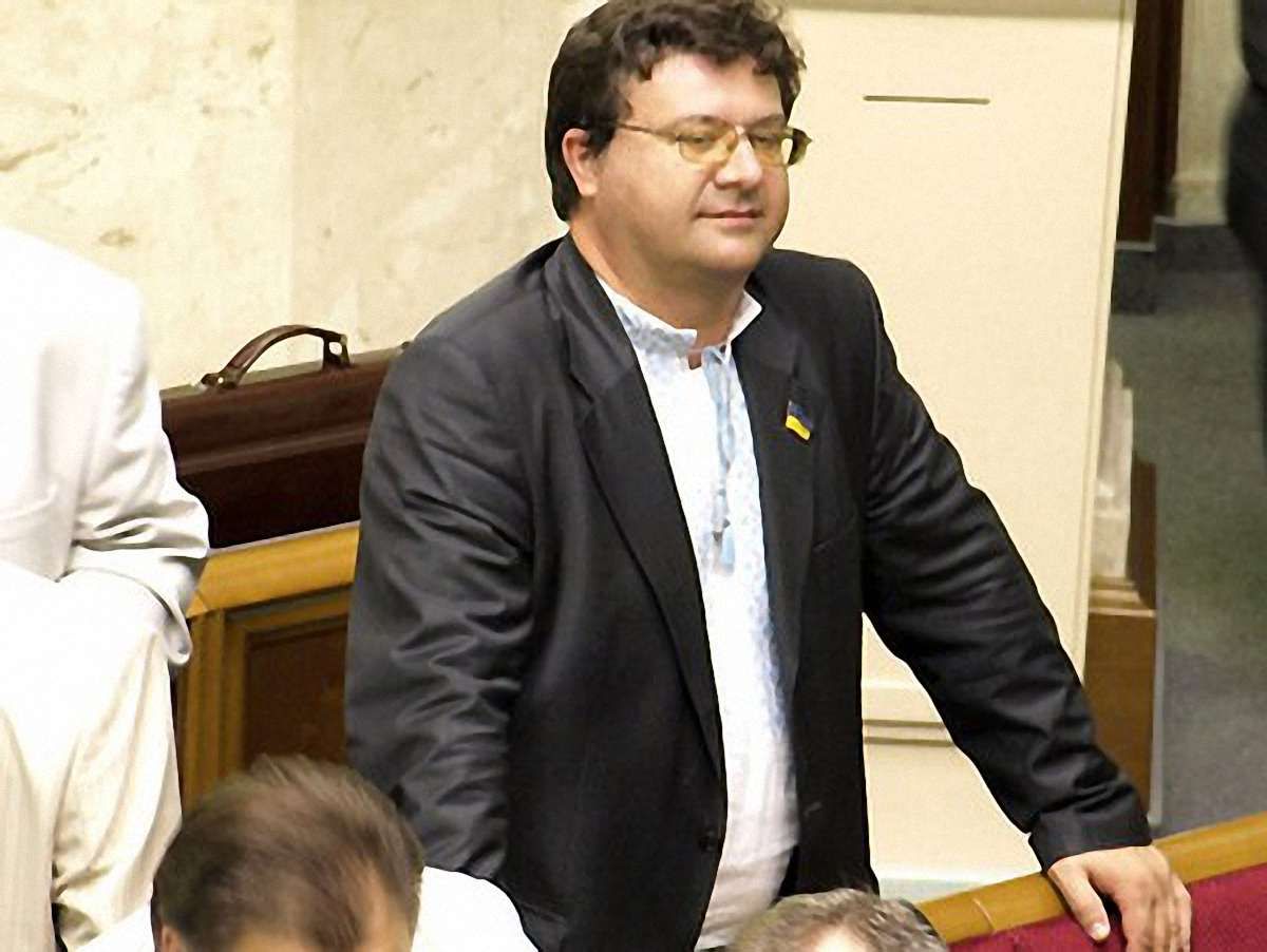 Обіцянки Януковича виконуватимуть з недоплачених за 2 роки грошей, – нардеп